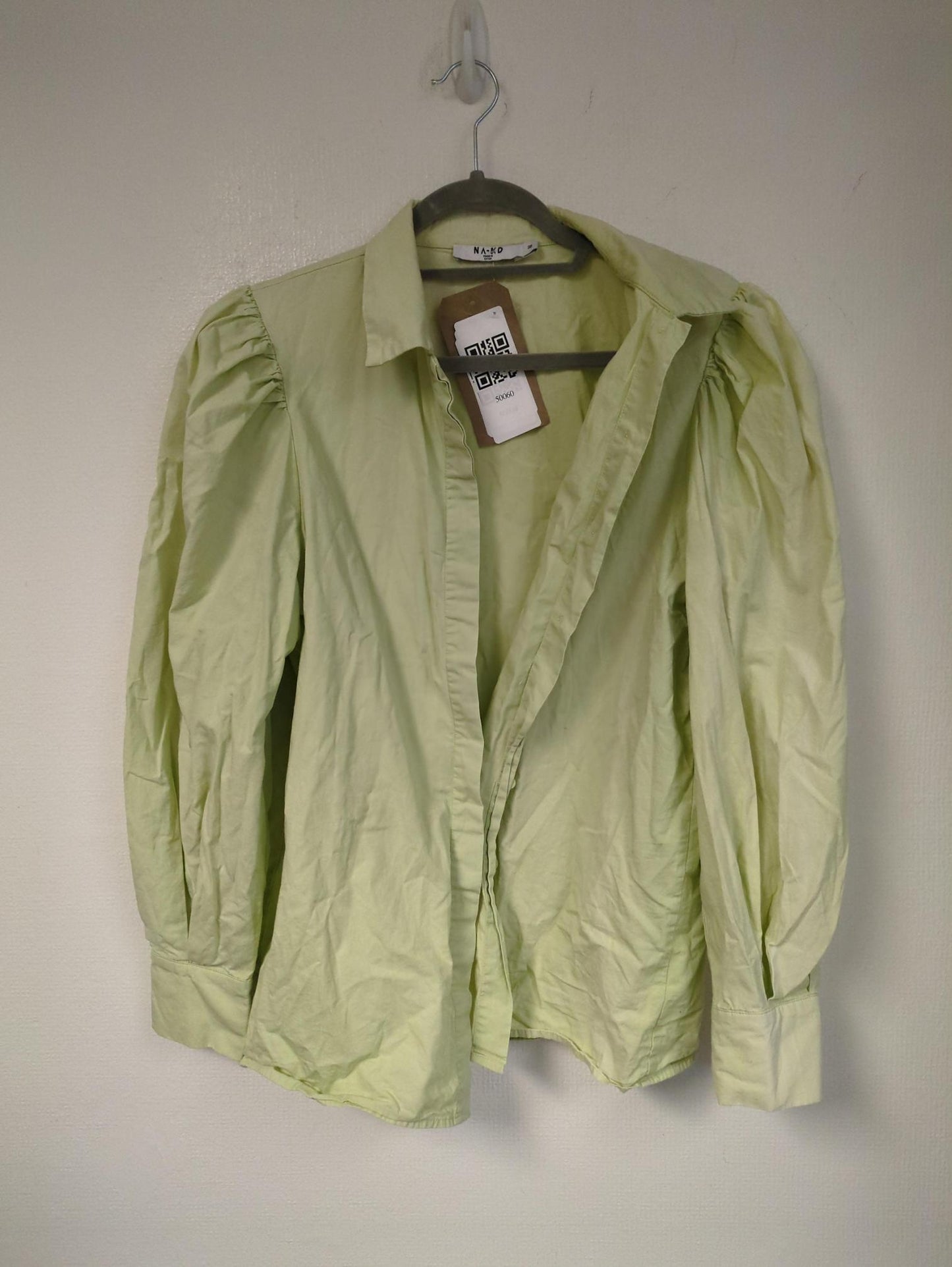Light green shirt with balloon sleeves, size 10 - Damaged Item Sale